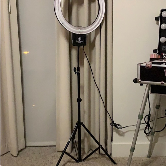 Ring light - Picture 1 of 1
